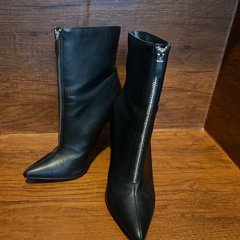 Black Mid-calf High Heeled Boots